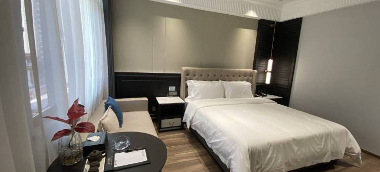 安远皇廷酒店图片