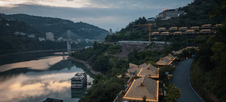 绥江半山酒店图片