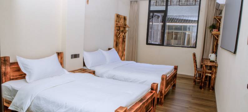 会泽芊訸影院名宿图片