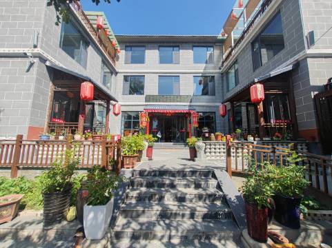 长治市上党区西岭六福院