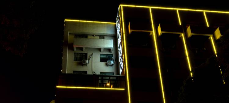 格美酒店(淮河路步行街三孝口地铁站店)图片