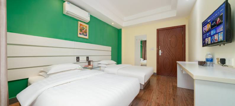 南宁千寻时尚酒店(西乡塘客运站地铁站店)图片