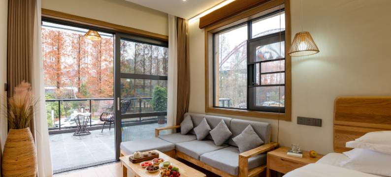 静澜枫居｜既山野·花园汤池度假庭院(毕节七星关区德溪公园店)图片