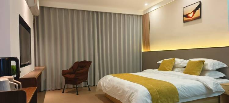 山前月下民宿图片