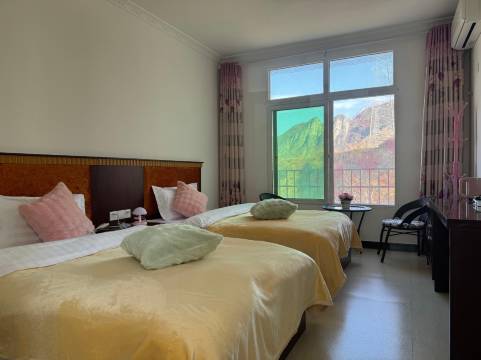 茂县九顶情农家乐