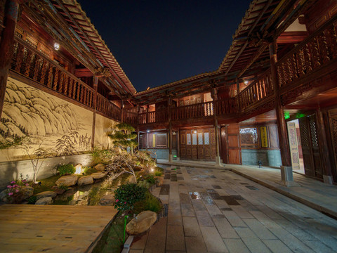 熙苑民宿(建水古城朝阳楼店)