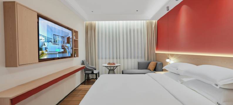 和悦酒店(光彩大世界火车站店)图片