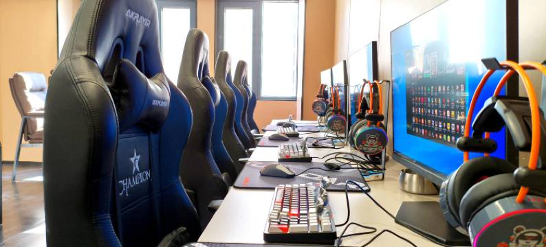 猫爪电竞酒店(光谷广场武汉工程大学武昌校区店)图片