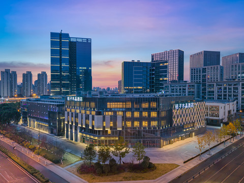 合肥明珠广场桔子水晶酒店