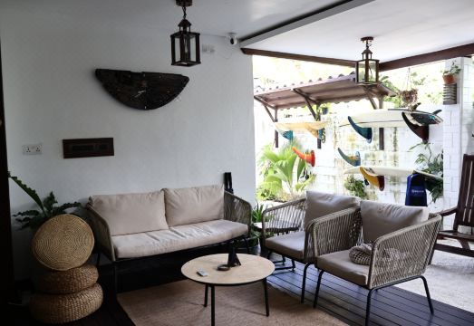 Samaik Thulusdhoo Inn Hotel Overview