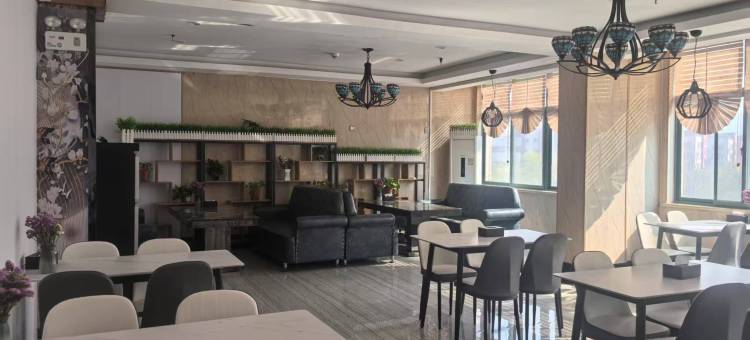 如家派柏云酒店(连云港海上云台山火车东站店)图片