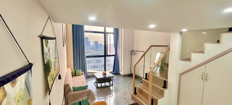 简宿LOFT影院公寓(南昌西站店)图片