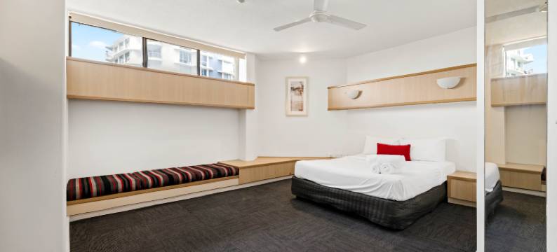 冲浪者天堂蒂基公寓酒店(Tiki Hotel Apartments Surfers Paradise)图片