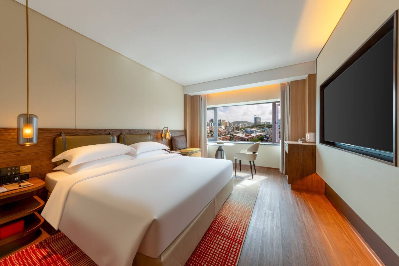 珠海华美达海景酒店(情侣中路日月贝大剧院店)图片