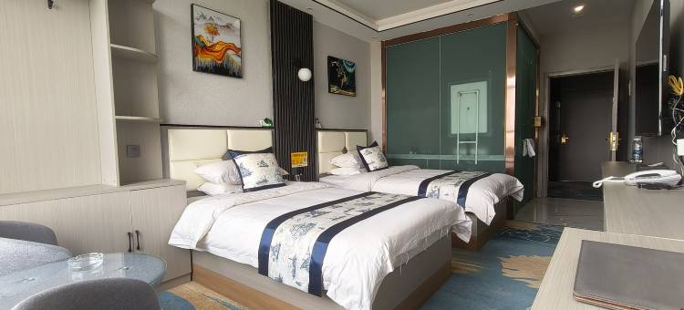 麦盖提颐庭商务酒店(刀郎西路店)图片