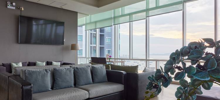 芭提雅 MUXA 海景公寓｜市中心高层海景・无边泳池・近海滩亲子房(Muxa Condo - Centric Sea)图片