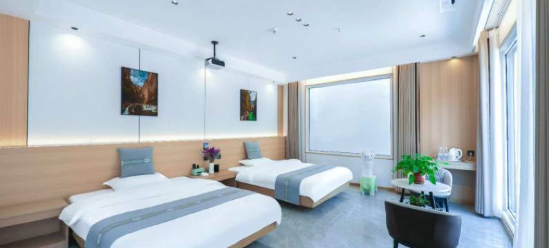 云尚民宿(八泉峡景区店)图片