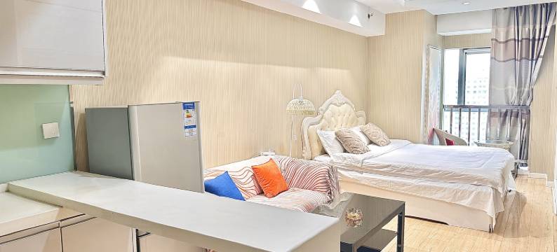 云端小筑民宿(沈阳北站华府新天地店)图片