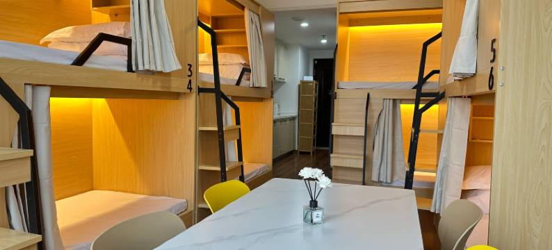 栖·野青年旅馆(南海万达广场店)图片