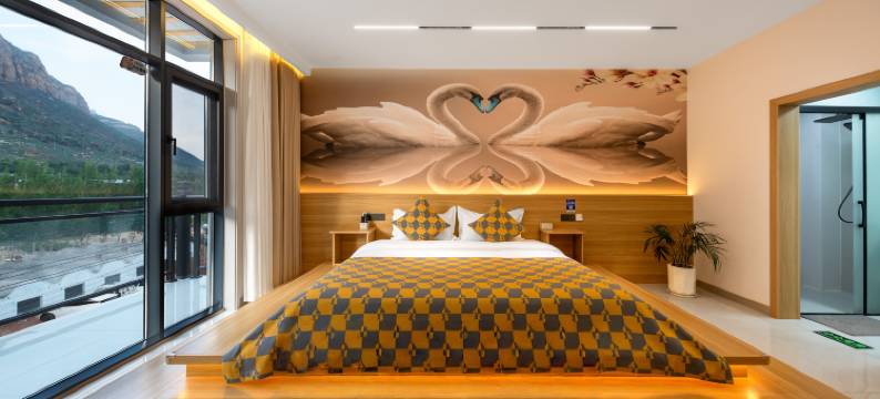 山涧名宿(宝泉旅游度假区店)图片