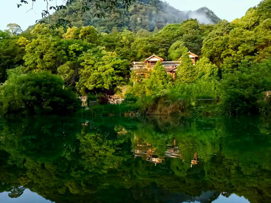 贵阳循美·栖溪院子(十里河滩店)