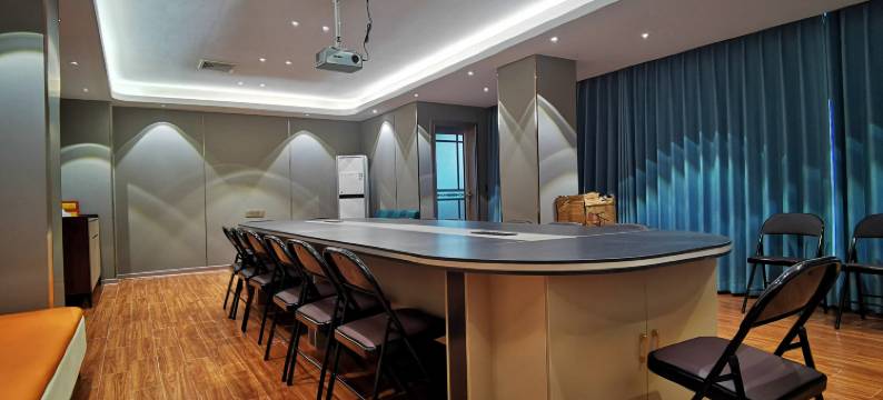 泊莱曼主题酒店图片