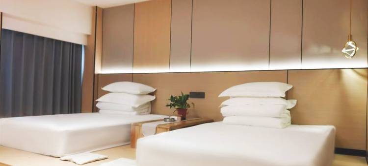 艺云美宿(信阳高铁东站店)图片