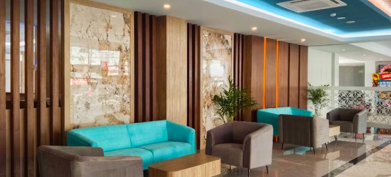 Front One Luxe酒店 梭罗(Front One Luxe Hotel Solo)图片