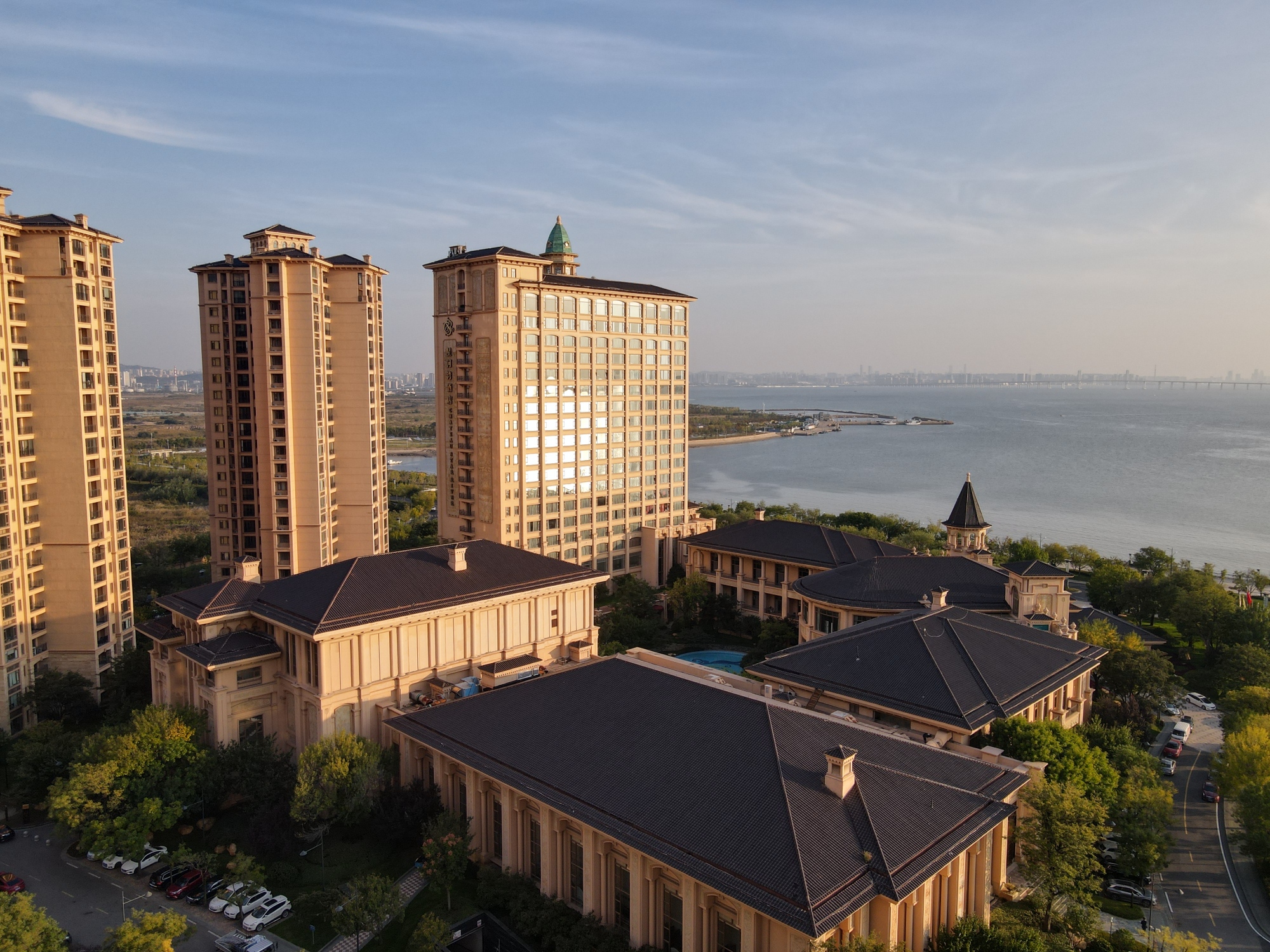Chateau Star River Qingdao Over view