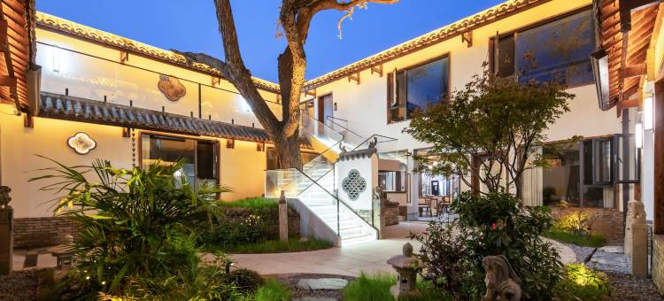 三川民俗·椿筑(洛邑古城丽景门十字街店)图片