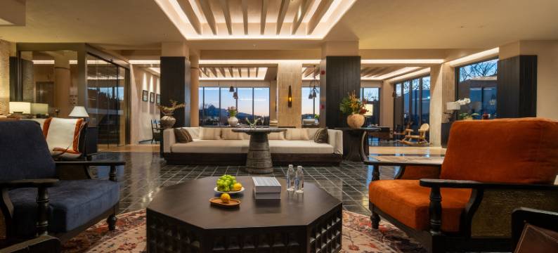 麓野白沙Bahada·日照金山丨汤池丨雪山庄园度假民宿图片