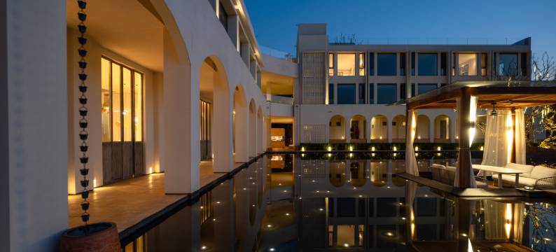 南京澹兮·珍珠泉温泉湖畔山居图片