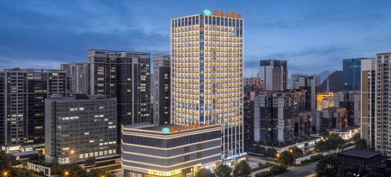 维也纳酒店(安顺黄果树大街大润发店)图片