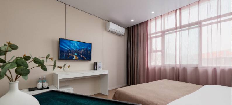 天悦假日酒店(荔波邓恩铭广场美食街店)图片