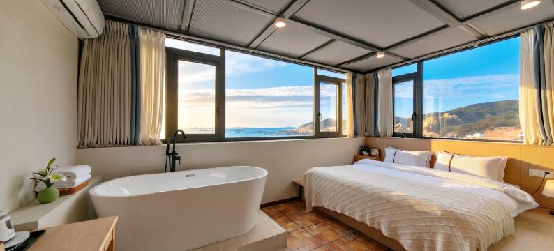 Encounter邂逅蓝眼泪·沙滩海景度假美墅图片