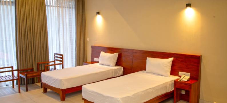 橡光埃拉风吟酒店(Oak Ray La Ella Breeze)图片