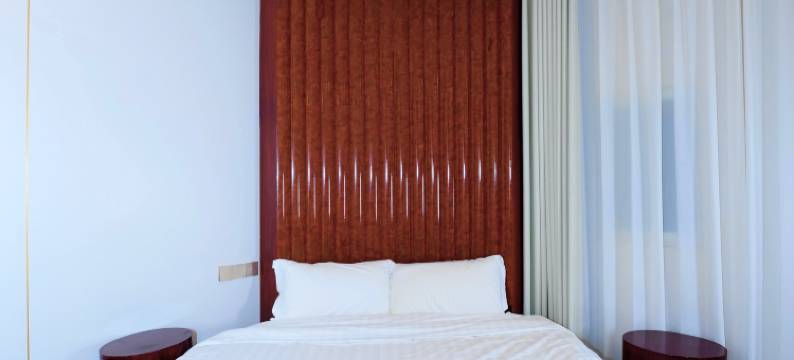 宁波小东门假日商务酒店(天一广场店)图片