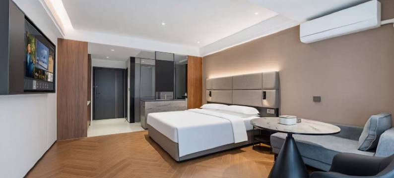 遇见你极简民宿(常州新北万达店)图片