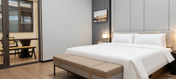 苏州独墅湖月亮湾地铁站亚朵酒店图片