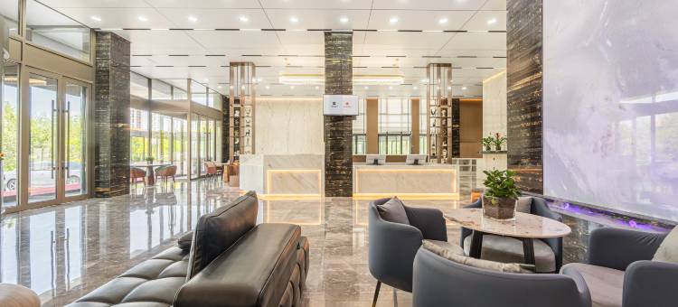 季枫国际酒店(赤峰玉龙机场店)图片