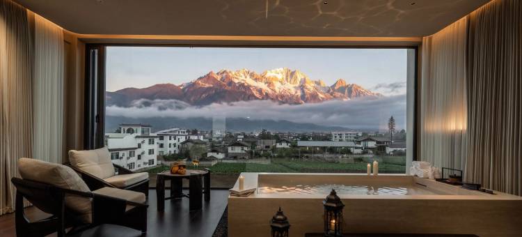 麓野松间Bahada日照金山|汤池|雪山度假庄园图片