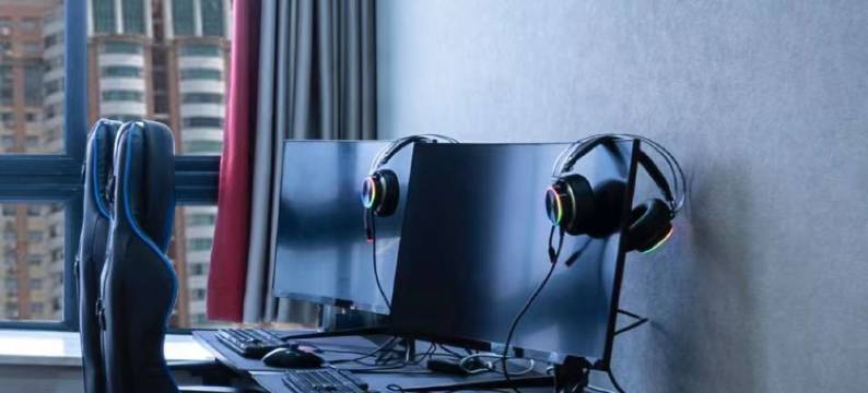 乱·艺术电竞酒店(重庆大学城熙街店)图片