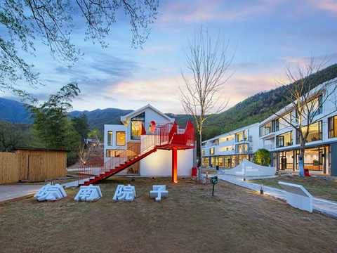 皖南院子·野奢观景民宿 (泾县皖南川藏线月亮湾风景区店)