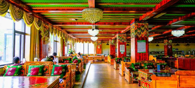 日喀则喜嘎央恰大酒店图片