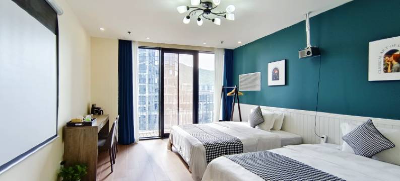 风铃客栈设计师精品民宿(大连星海广场百年汇店)图片