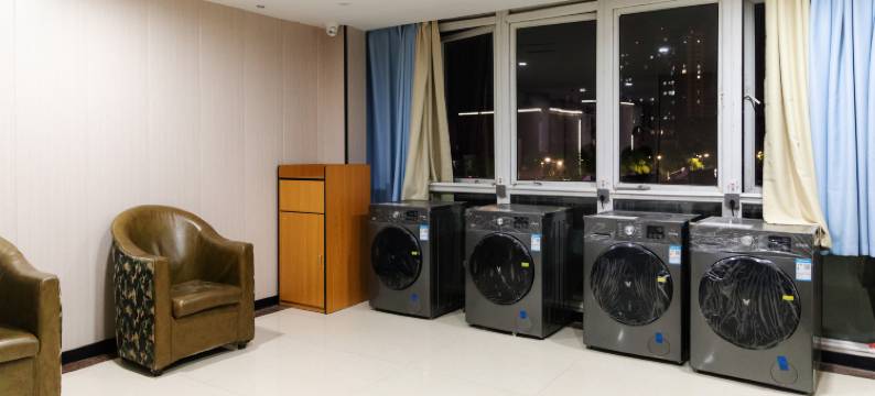 伊泽公寓(汽车北站店)图片