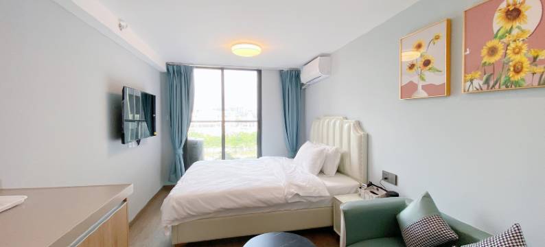 芳华智能酒店(广州新塘永旺梦乐城店)图片