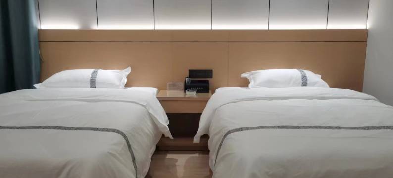 望谟黄金商务酒店图片