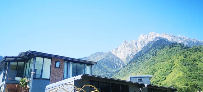 冶勒湖野墅民宿图片