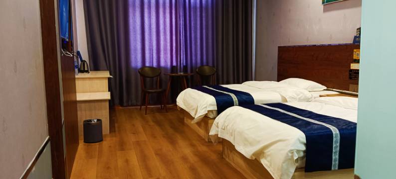 茶卡索隆阁酒店图片